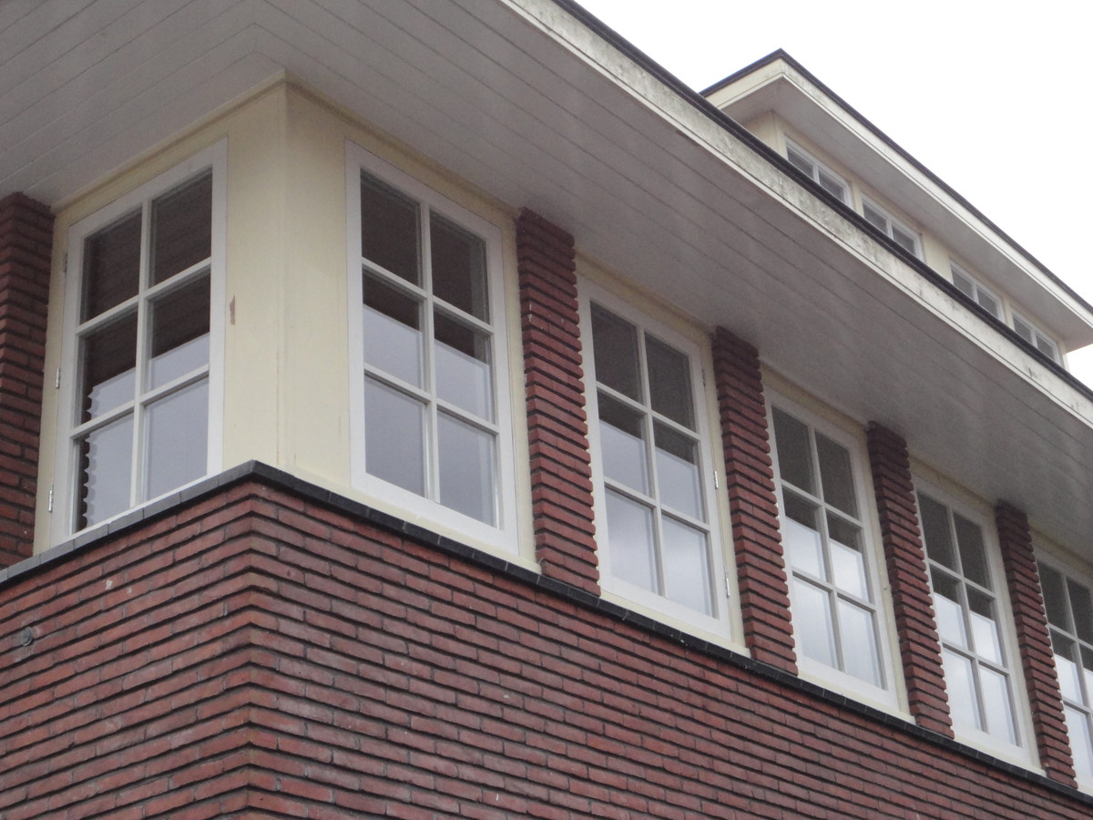 Nieuwe ramen in bestaande kozijnen met roedeverdeling Albertus Perkstraat Hilversum